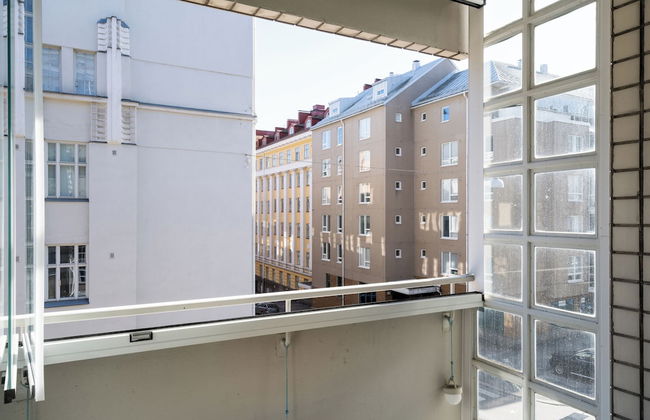 Modern 1BR Apartment with Balcony - Foto 33