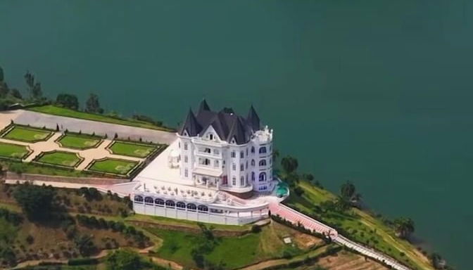 Foto 1 - chateau le marara