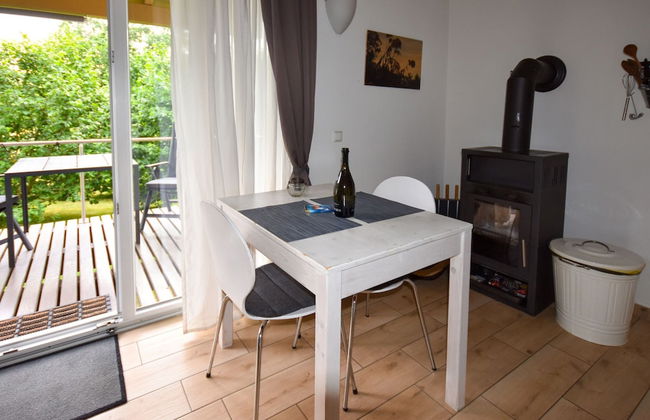 Cottage in Germany With Sun Terrace & BBQ - Photo 9