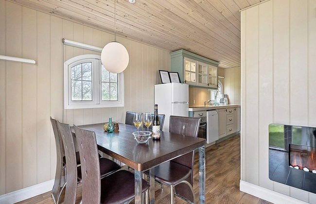 6 Person Holiday Park Home in Otterup - Foto 3