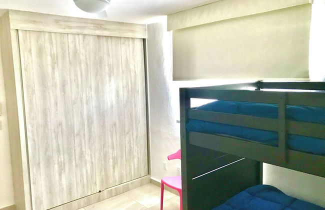 Beautiful Apartment With Pool, gym and Beach Just 80 Meters Walk, Fully Equipped - Photo 9