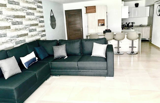 Beautiful Apartment With Pool, gym and Beach Just 80 Meters Walk, Fully Equipped - Photo 20