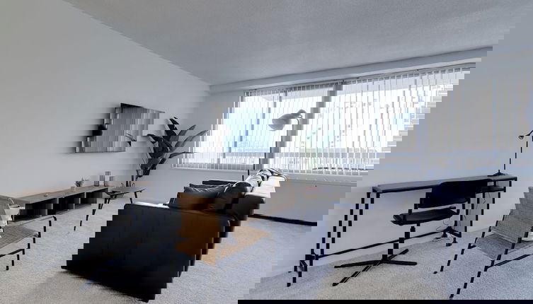 Foto 1 - Stylish & Spacious 2BR in Crystal City