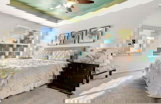 Foto 2 - Upstair Loft Premium Home With Pool, Spa & Games! 5 Bedroom Condo