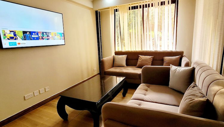 Foto 1 - Siaya County Club