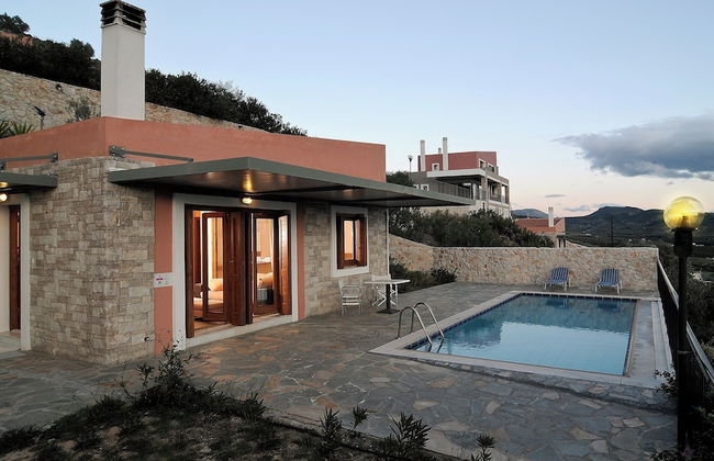 Karayiannis Villas - Photo 1