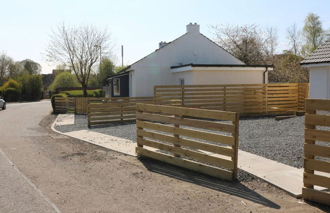 Railway House 5 bed - Maryhill - Photo 47