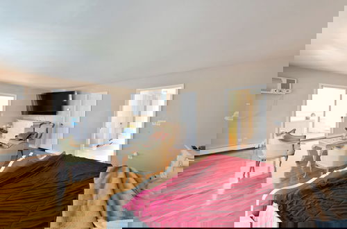 Photo 6 - LUXURY BAY SHORE HOME