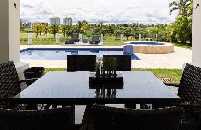The Golf Oasis Villa by Acomodo - Foto 29