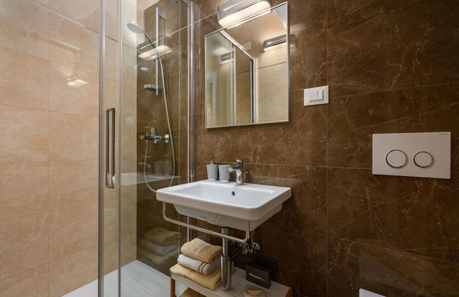 Apartment in Porec Near Rock Beach - Photo 14