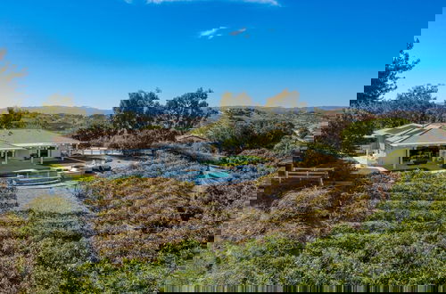Photo 47 - Summit Ranch by Avantstay Infinity Pool Views