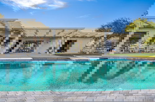 Photo 33 - Summit Ranch by Avantstay Infinity Pool Views