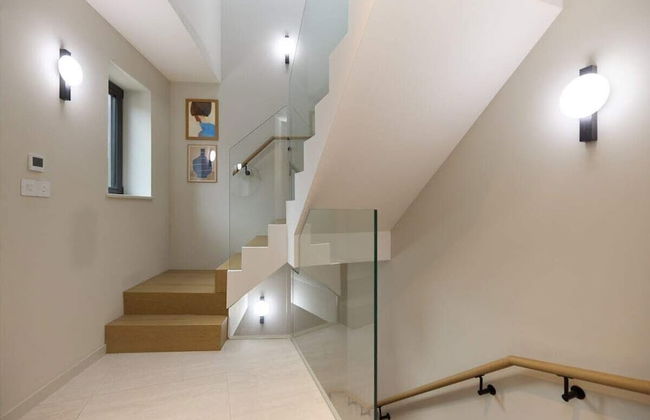 The Letchford Garden Mews - Elegant 2bdr House With Garden & Patio - Foto 9