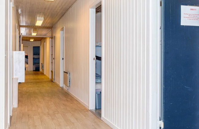 Holiday Home With Shared Bathroom, Kitchen - Foto 2
