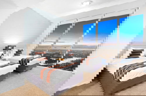 Foto 9 - Level 45 Luxury Sub-Penthouse in Surfers