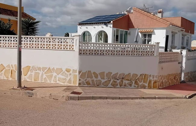 Sunny Villa Retreat in Murcia - Foto 19