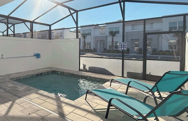 Upstay Tranquility Townhome w Private Pool - Photo 1