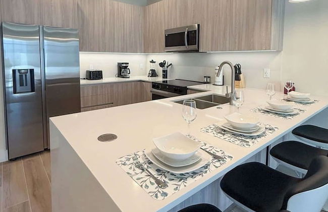 Upstay Tranquility Townhome w Private Pool - Photo 10
