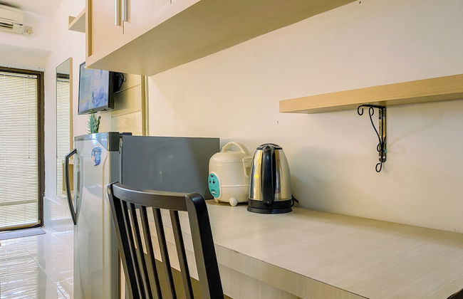 Strategic and Homey Studio at Tamansari Sudirman Apartment - Photo 14
