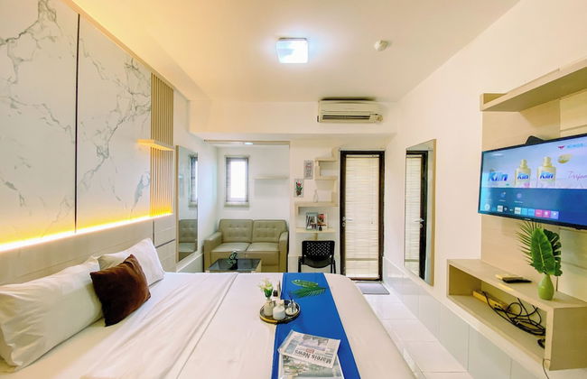 Strategic and Homey Studio at Tamansari Sudirman Apartment - Photo 2