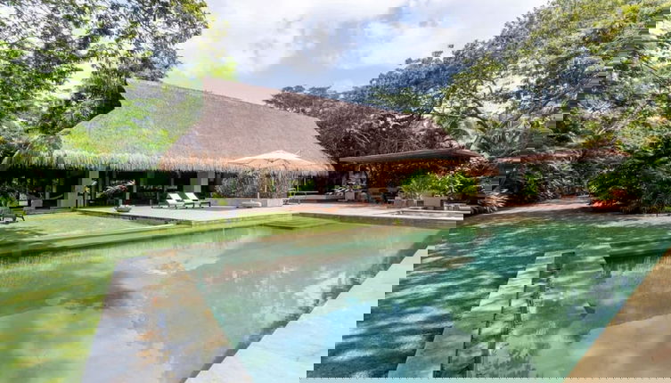 Photo 1 - Atonishing 5BR Villa at Mesa de Yeguas