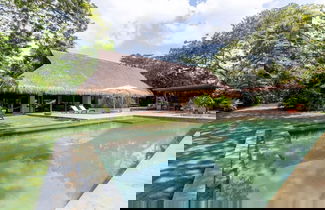 Photo 1 - Atonishing 5BR Villa at Mesa de Yeguas