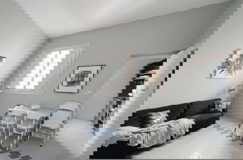 Foto 4 - Spacious 1BR Apartment on Charming Street