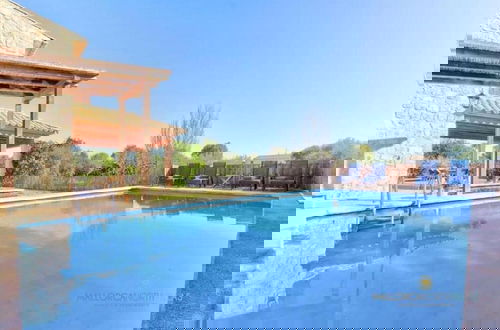 Foto 15 - Villa With Scenic View