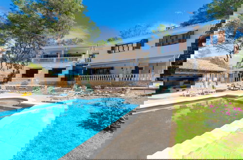 Photo 39 - Villa With Private Pool