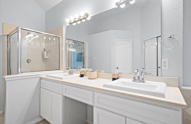 Perfect Frisco Home for Relocating Families Fun - Photo 15