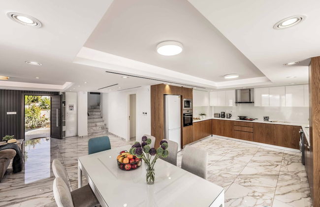 Villa Christina Coral - Photo 18