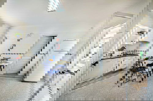Foto 11 - Villa Candeias