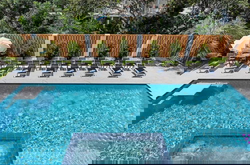 Foto 48 - 30A Born 2 Beach by Avantstay Luxury Gulf Views w/ Private Pool