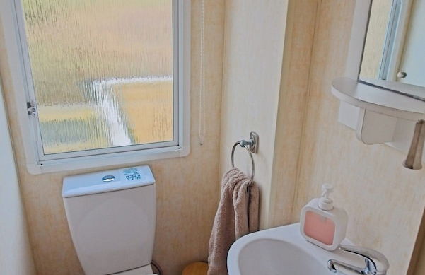 Comfortable Mobile Home in the Countryside - Photo 12