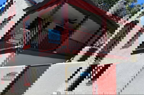 Photo 1 - 20 Hypolita