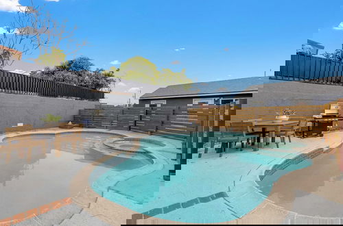 Photo 14 - San Diego Studio Near Top Spots w/ Pool, Hot Tub & Luxe Amenities Estancia