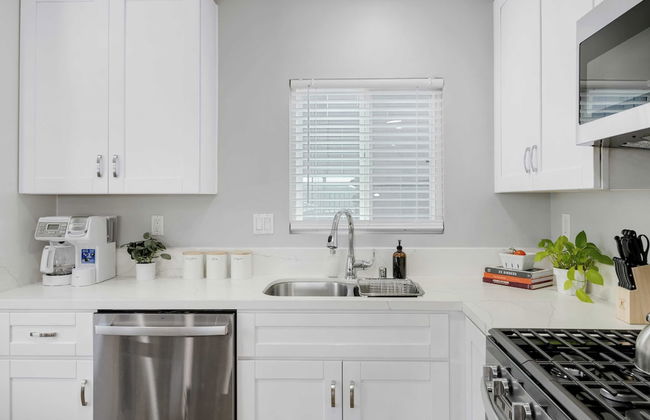 Pool, Hot Tub & Outdoor Lounge Near Beaches, Balboa Park & Downtown Leyla - Foto 6