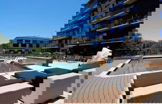 Foto 1 - The Hayworth Apartments By Barsala