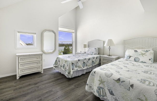 Holley House 4 Bedroom Home by RedAwning - Photo 2