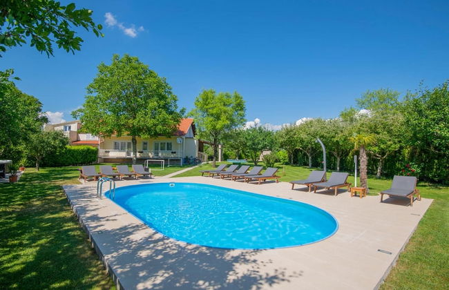 Villa in Croatia Near Blue & Red Lakes - Foto 1