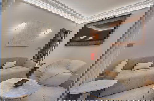 Foto 11 - Apartment Matignon St Honore by Studio Prestige