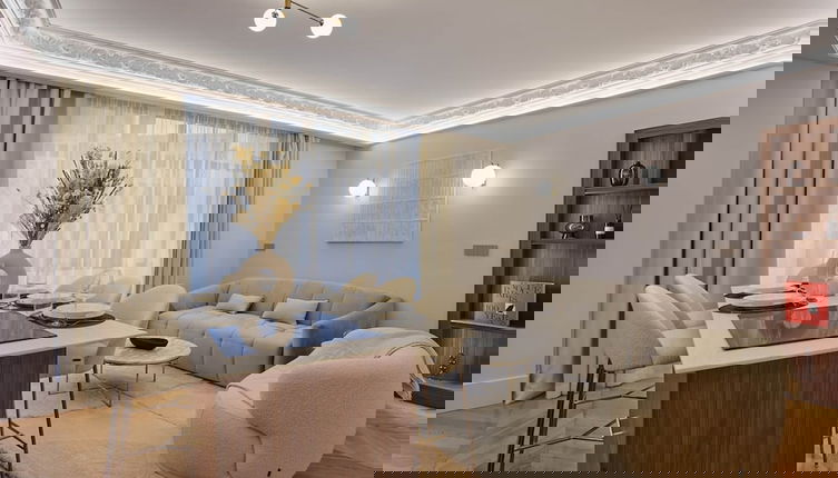 Foto 1 - Apartment Matignon St Honore by Studio Prestige