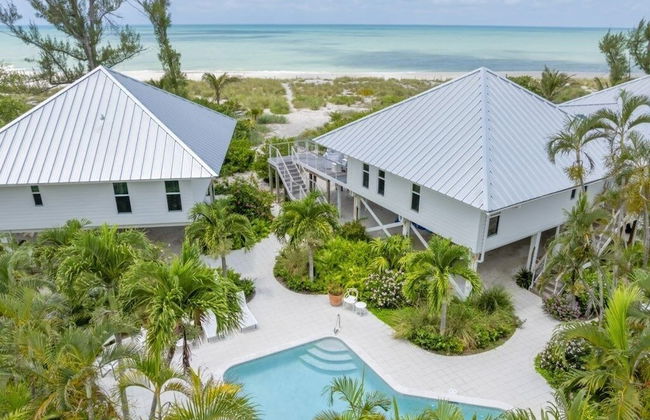 Arcadia-stunning Gulf Front Beauty! 4 Bedroom Home by RedAwning - Photo 48
