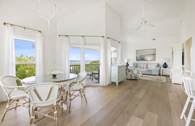 Arcadia-stunning Gulf Front Beauty! 4 Bedroom Home by RedAwning - Photo 31