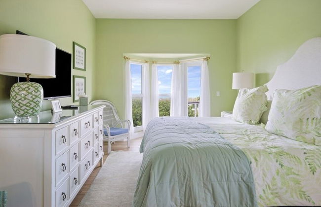 Arcadia-stunning Gulf Front Beauty! 4 Bedroom Home by RedAwning - Photo 3