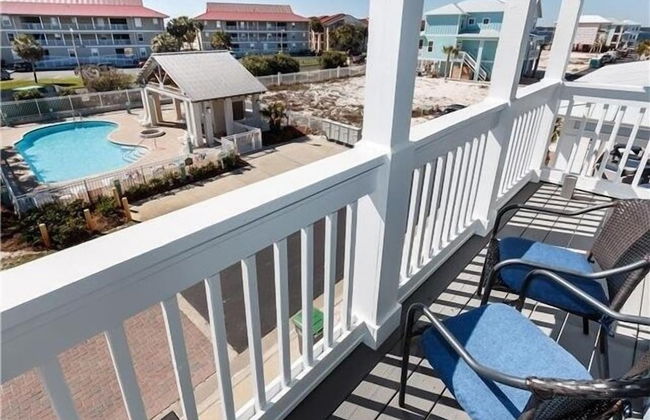 Sea View Play 3 Bedroom Home by RedAwning - Foto 24
