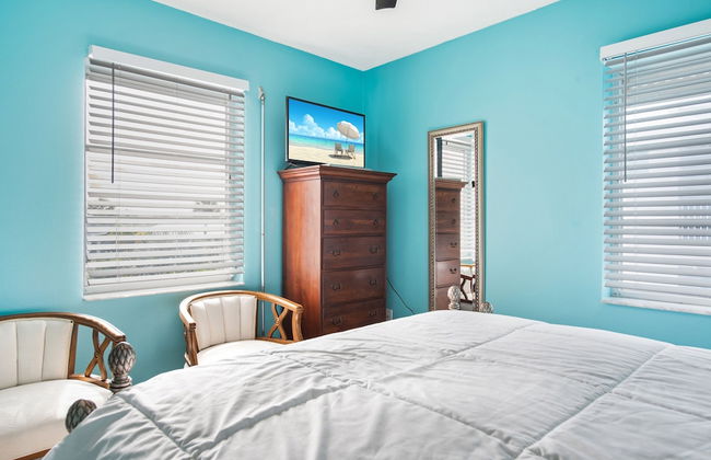 232 South Harbor Upstairs 3 Bedroom Apts by RedAwning - Foto 5
