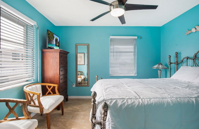 232 South Harbor Upstairs 3 Bedroom Apts by RedAwning - Foto 4