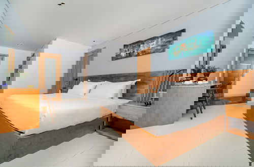 Photo 25 - DOMA by HSuites Hotel & Apartment