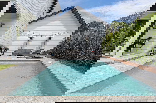 Foto 5 - 30A Good Vibes by Avantstay Private Pool + Bikes Beach Access